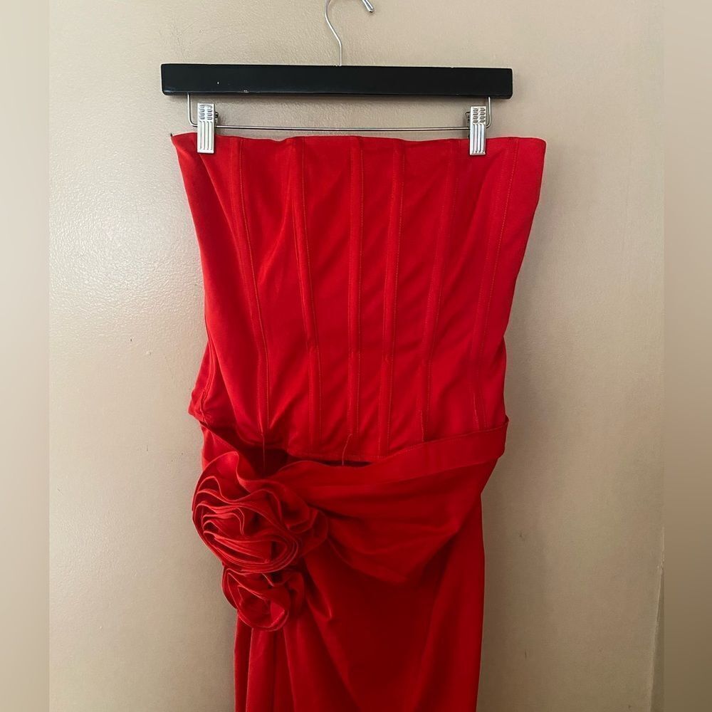 NBD Jake Gown red bustier corset strapless maxi rosette prom event Revolve XS - Picture 9 of 15